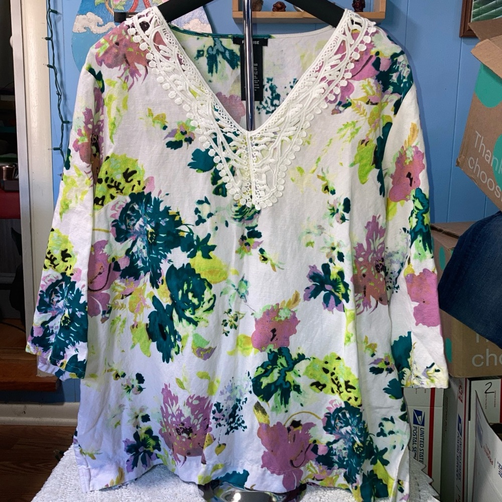 Premise Plus XXL 2X Floral Linen Blend Tunic Top crochet detail EUC 15071
